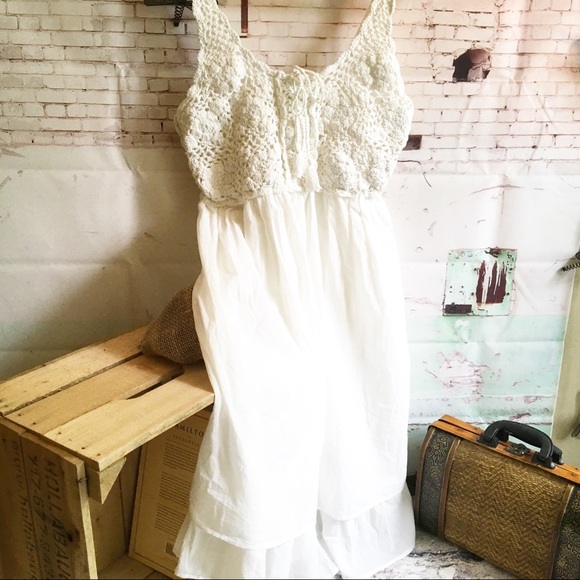 Chelsea Dresses & Skirts - CHELSEA White Crochet Top Boho Dress Size Large